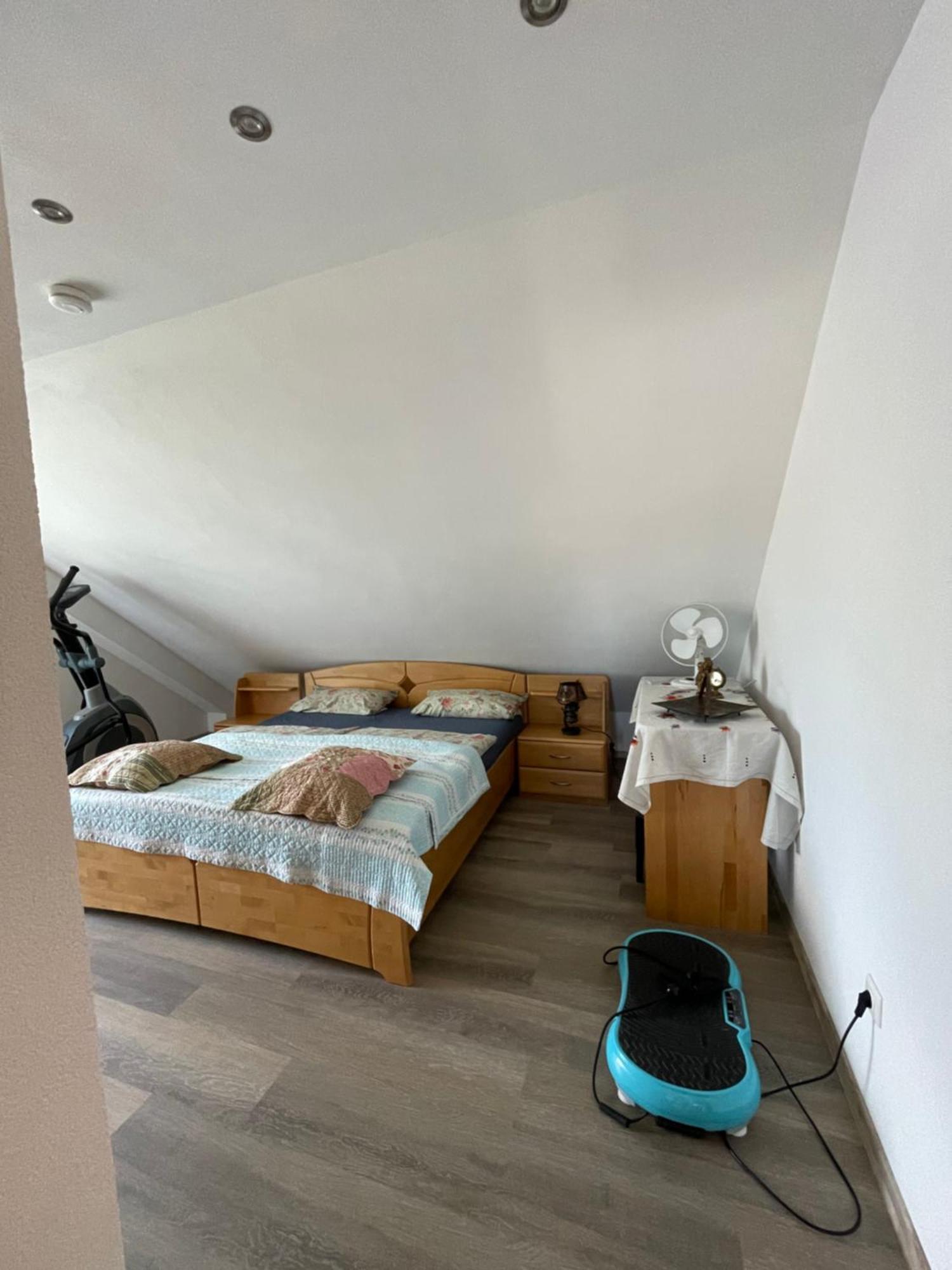Gemuetliches Haus Im Herzen Des Schwarzwaldes Fuer Bis Zu 9 Personen エルツァッハ エクステリア 写真